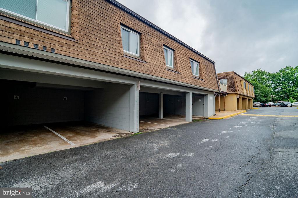 8027 CAPISTRANO PL #8C, ALEXANDRIA, Virginia 22309, 2 Bedrooms Bedrooms, ,1 BathroomBathrooms,Residential,For sale,8027 CAPISTRANO PL #8C,VAFX2245618 MLS # VAFX2245618