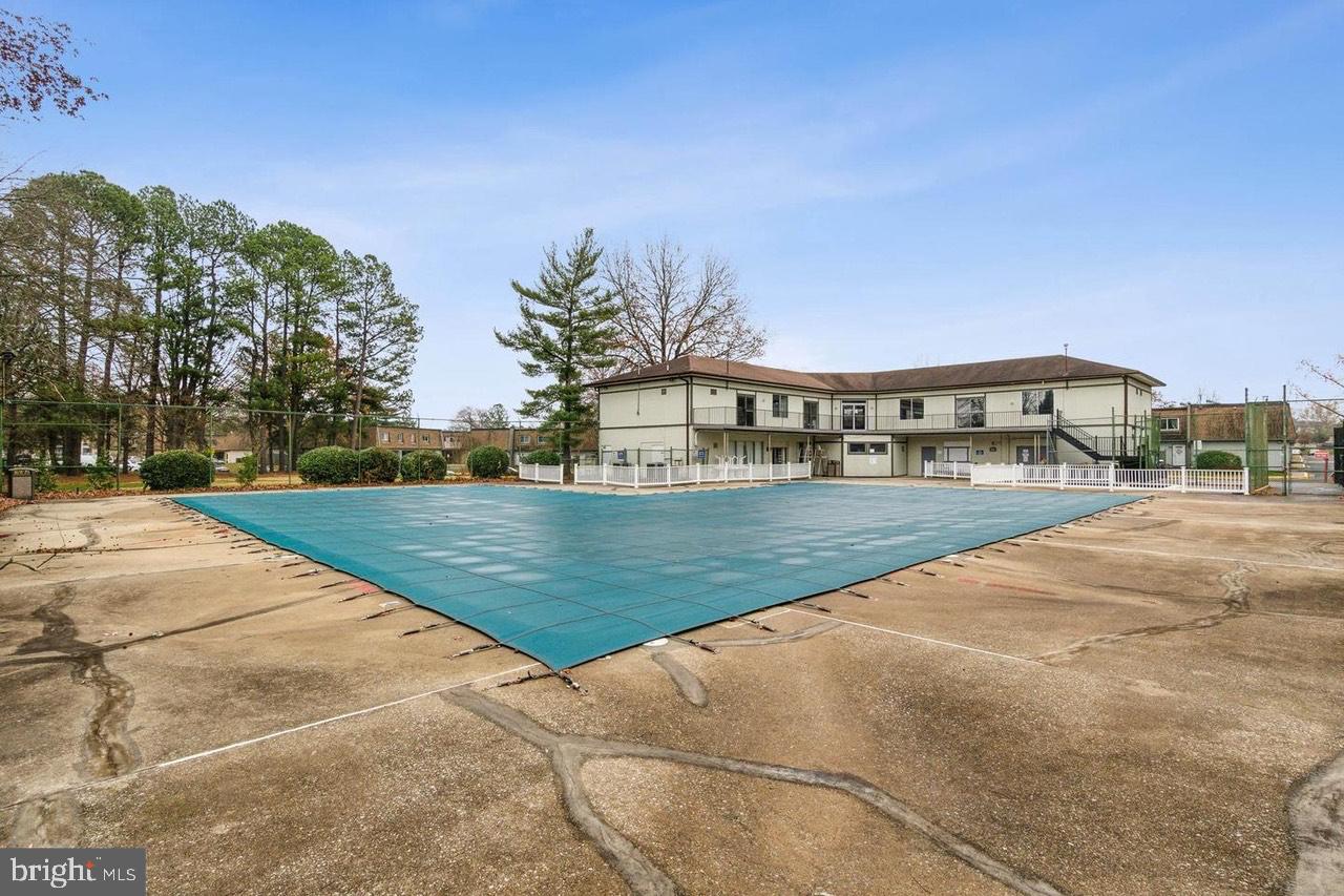8027 CAPISTRANO PL #8C, ALEXANDRIA, Virginia 22309, 2 Bedrooms Bedrooms, ,1 BathroomBathrooms,Residential,For sale,8027 CAPISTRANO PL #8C,VAFX2245618 MLS # VAFX2245618