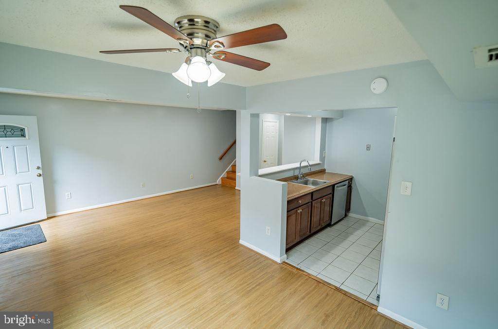 8027 CAPISTRANO PL #8C, ALEXANDRIA, Virginia 22309, 2 Bedrooms Bedrooms, ,1 BathroomBathrooms,Residential,For sale,8027 CAPISTRANO PL #8C,VAFX2245618 MLS # VAFX2245618