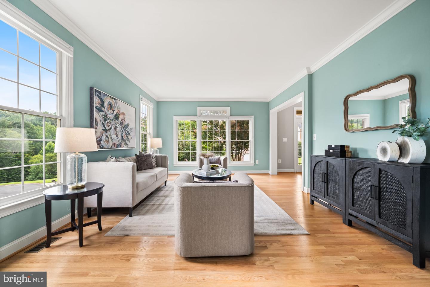 8104 CHARS LANDING CT, SPRINGFIELD, Virginia 22153, 5 Bedrooms Bedrooms, ,4 BathroomsBathrooms,Residential,For sale,8104 CHARS LANDING CT,VAFX2245928 MLS # VAFX2245928