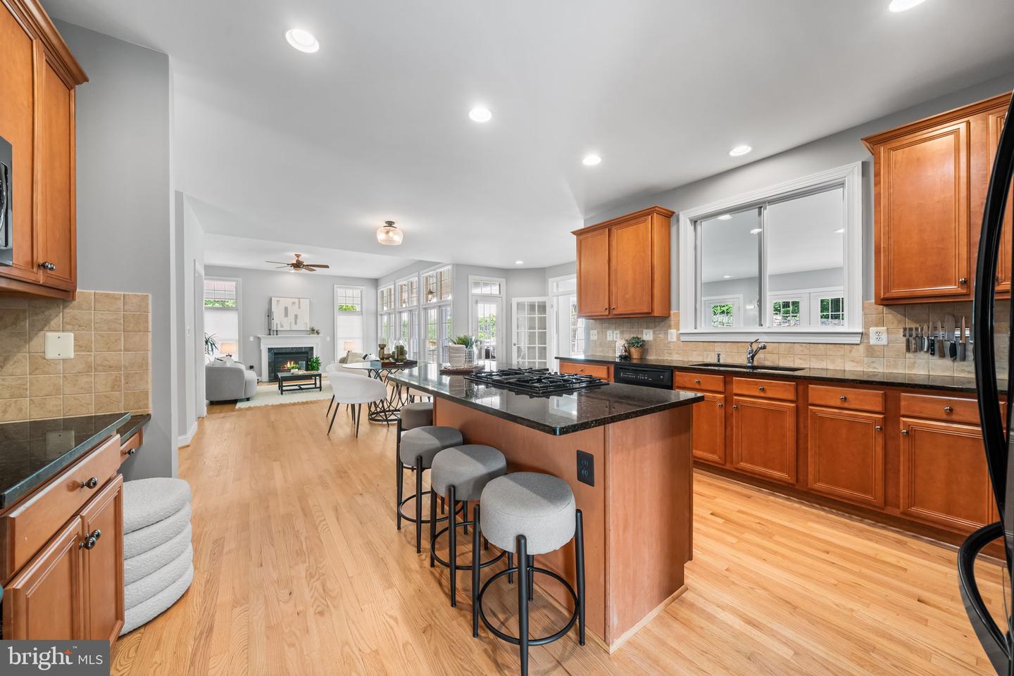 8104 CHARS LANDING CT, SPRINGFIELD, Virginia 22153, 5 Bedrooms Bedrooms, ,4 BathroomsBathrooms,Residential,For sale,8104 CHARS LANDING CT,VAFX2245928 MLS # VAFX2245928