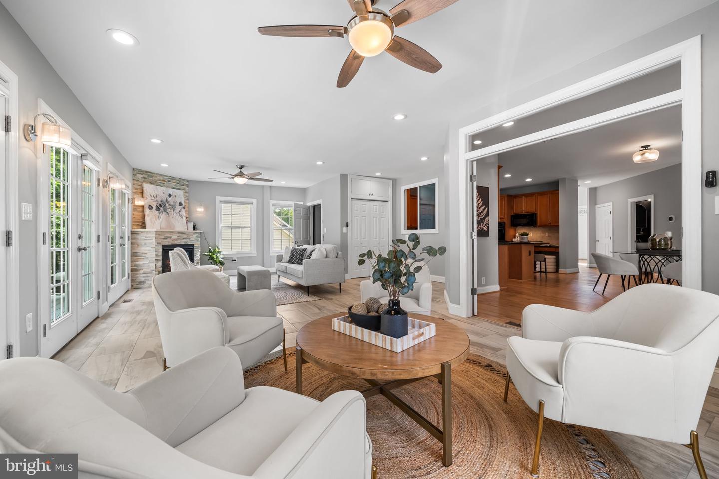 8104 CHARS LANDING CT, SPRINGFIELD, Virginia 22153, 5 Bedrooms Bedrooms, ,4 BathroomsBathrooms,Residential,For sale,8104 CHARS LANDING CT,VAFX2245928 MLS # VAFX2245928