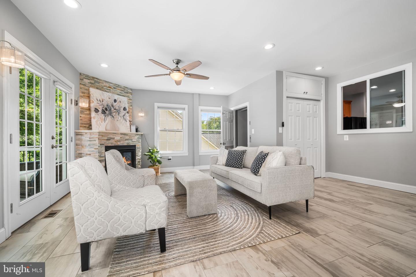8104 CHARS LANDING CT, SPRINGFIELD, Virginia 22153, 5 Bedrooms Bedrooms, ,4 BathroomsBathrooms,Residential,For sale,8104 CHARS LANDING CT,VAFX2245928 MLS # VAFX2245928