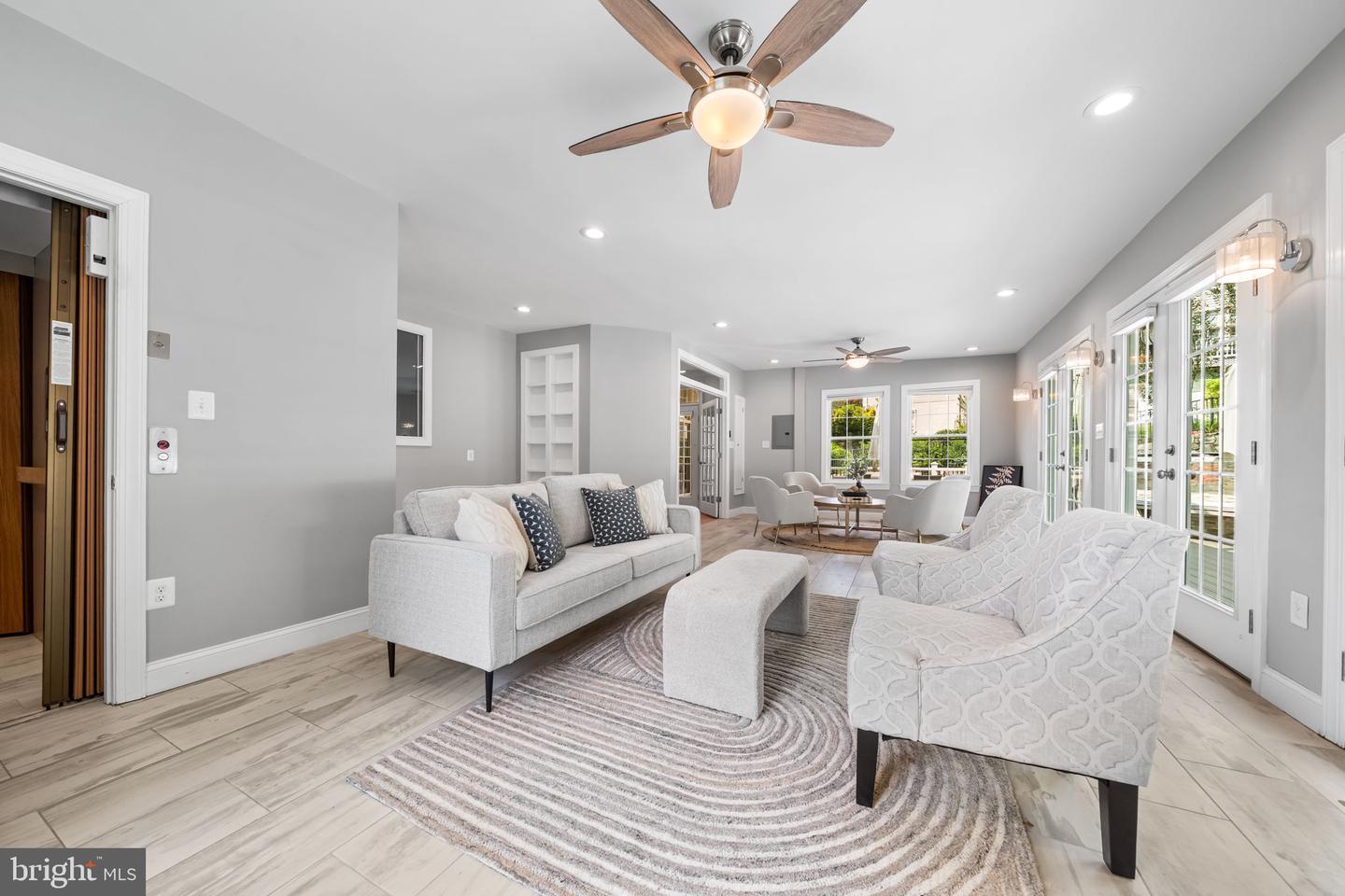 8104 CHARS LANDING CT, SPRINGFIELD, Virginia 22153, 5 Bedrooms Bedrooms, ,4 BathroomsBathrooms,Residential,For sale,8104 CHARS LANDING CT,VAFX2245928 MLS # VAFX2245928
