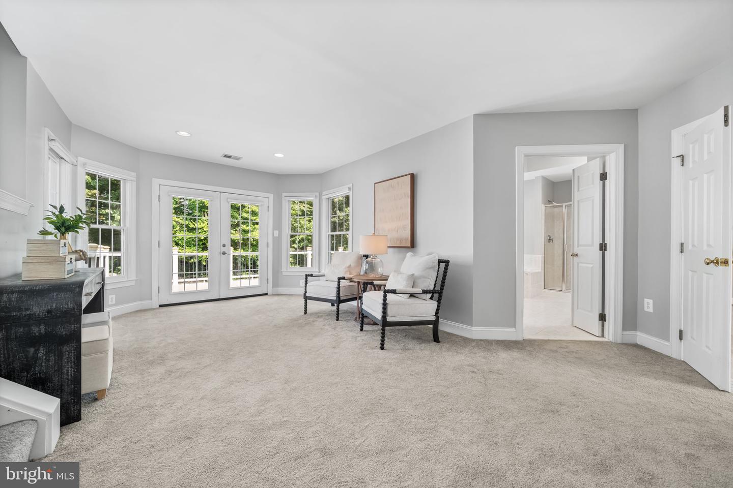 8104 CHARS LANDING CT, SPRINGFIELD, Virginia 22153, 5 Bedrooms Bedrooms, ,4 BathroomsBathrooms,Residential,For sale,8104 CHARS LANDING CT,VAFX2245928 MLS # VAFX2245928