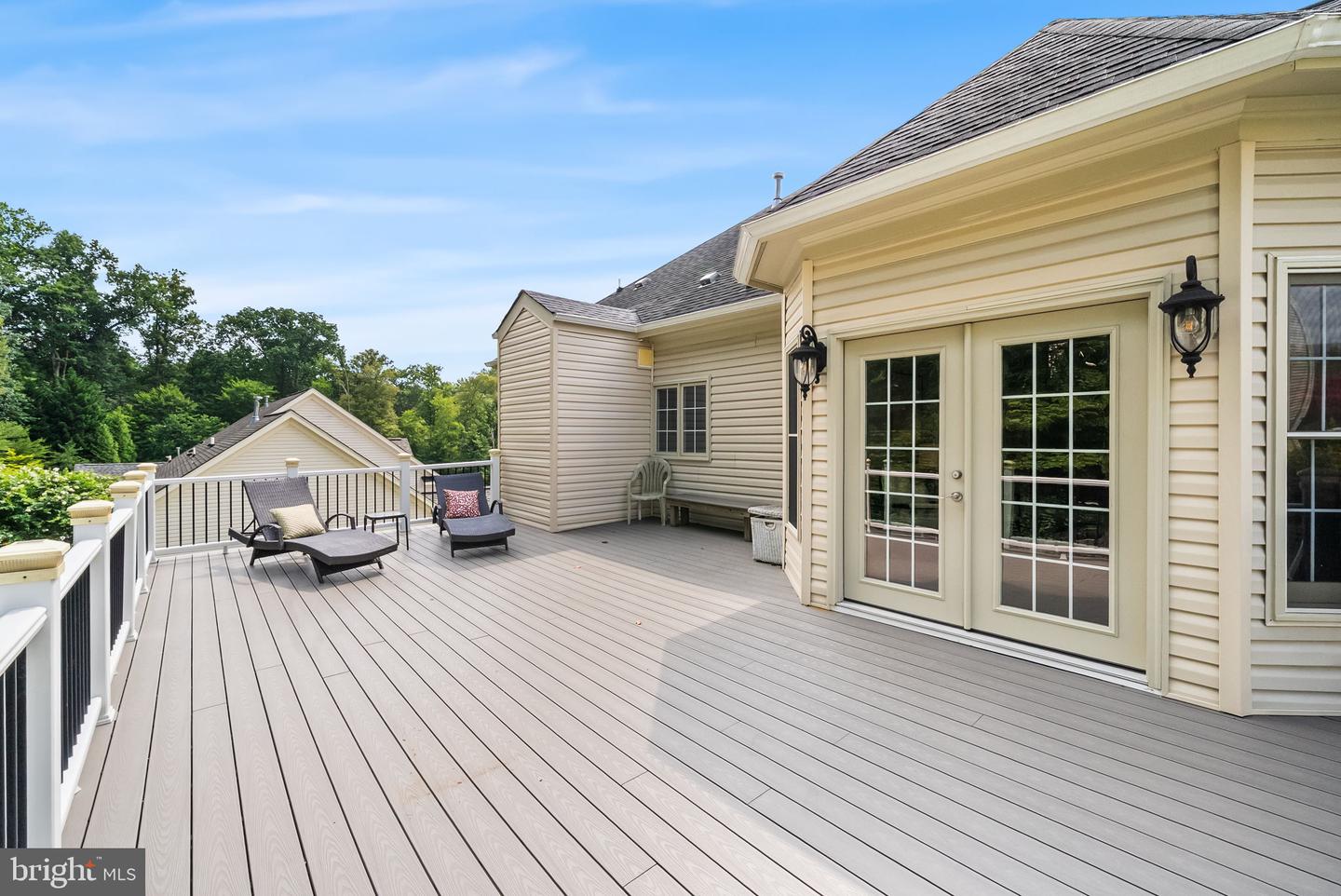 8104 CHARS LANDING CT, SPRINGFIELD, Virginia 22153, 5 Bedrooms Bedrooms, ,4 BathroomsBathrooms,Residential,For sale,8104 CHARS LANDING CT,VAFX2245928 MLS # VAFX2245928
