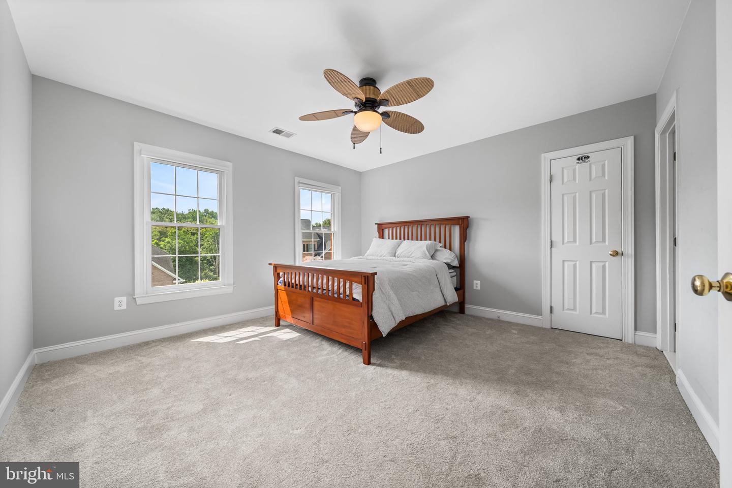 8104 CHARS LANDING CT, SPRINGFIELD, Virginia 22153, 5 Bedrooms Bedrooms, ,4 BathroomsBathrooms,Residential,For sale,8104 CHARS LANDING CT,VAFX2245928 MLS # VAFX2245928