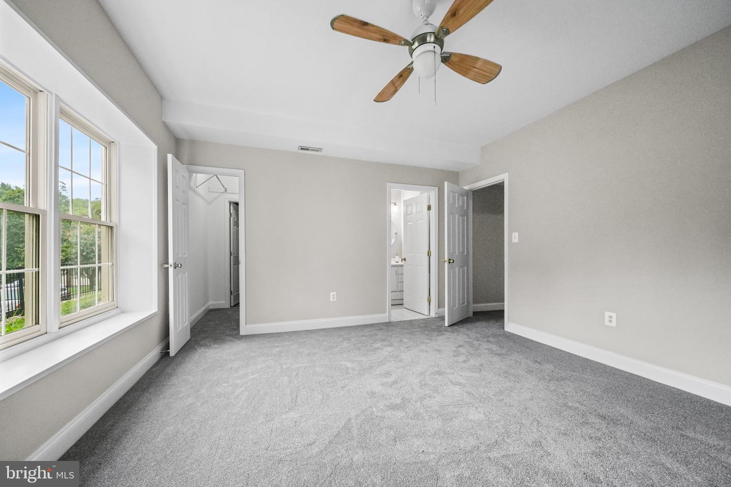 8104 CHARS LANDING CT, SPRINGFIELD, Virginia 22153, 5 Bedrooms Bedrooms, ,4 BathroomsBathrooms,Residential,For sale,8104 CHARS LANDING CT,VAFX2245928 MLS # VAFX2245928