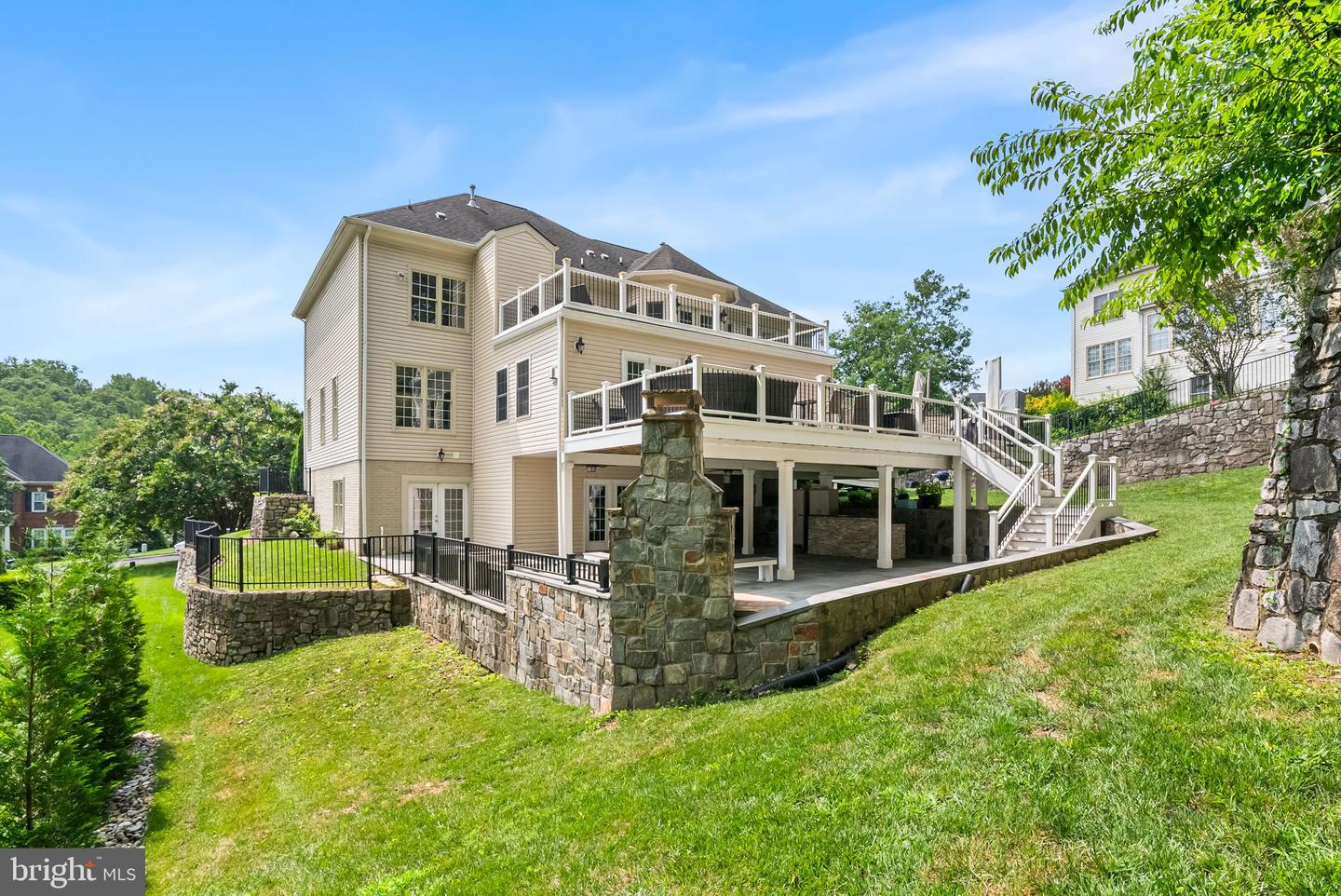 8104 CHARS LANDING CT, SPRINGFIELD, Virginia 22153, 5 Bedrooms Bedrooms, ,4 BathroomsBathrooms,Residential,For sale,8104 CHARS LANDING CT,VAFX2245928 MLS # VAFX2245928