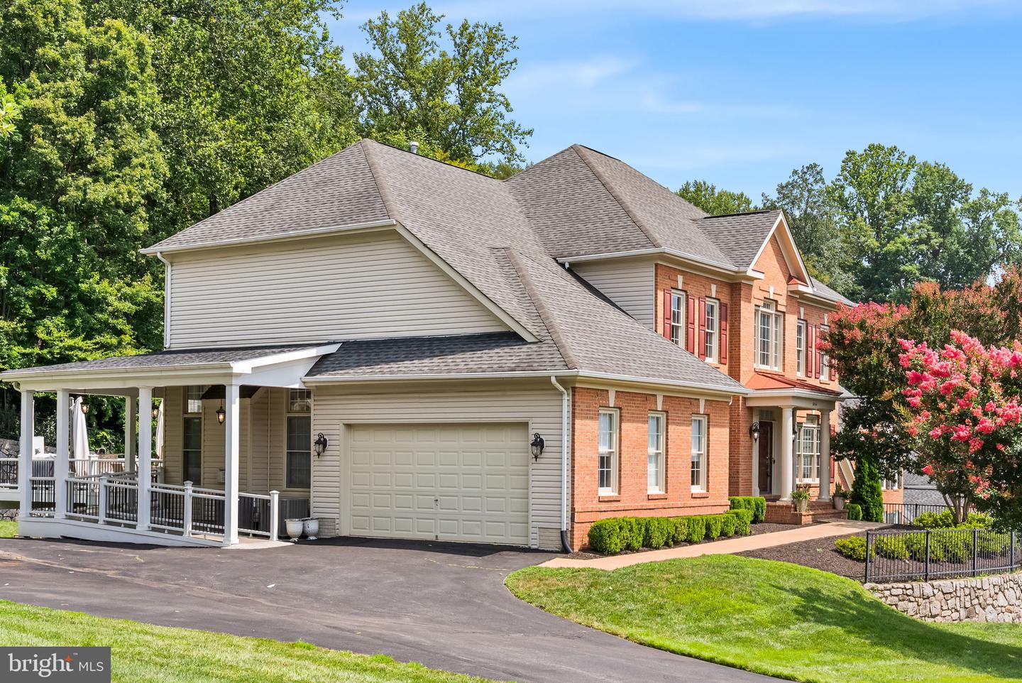 8104 CHARS LANDING CT, SPRINGFIELD, Virginia 22153, 5 Bedrooms Bedrooms, ,4 BathroomsBathrooms,Residential,For sale,8104 CHARS LANDING CT,VAFX2245928 MLS # VAFX2245928