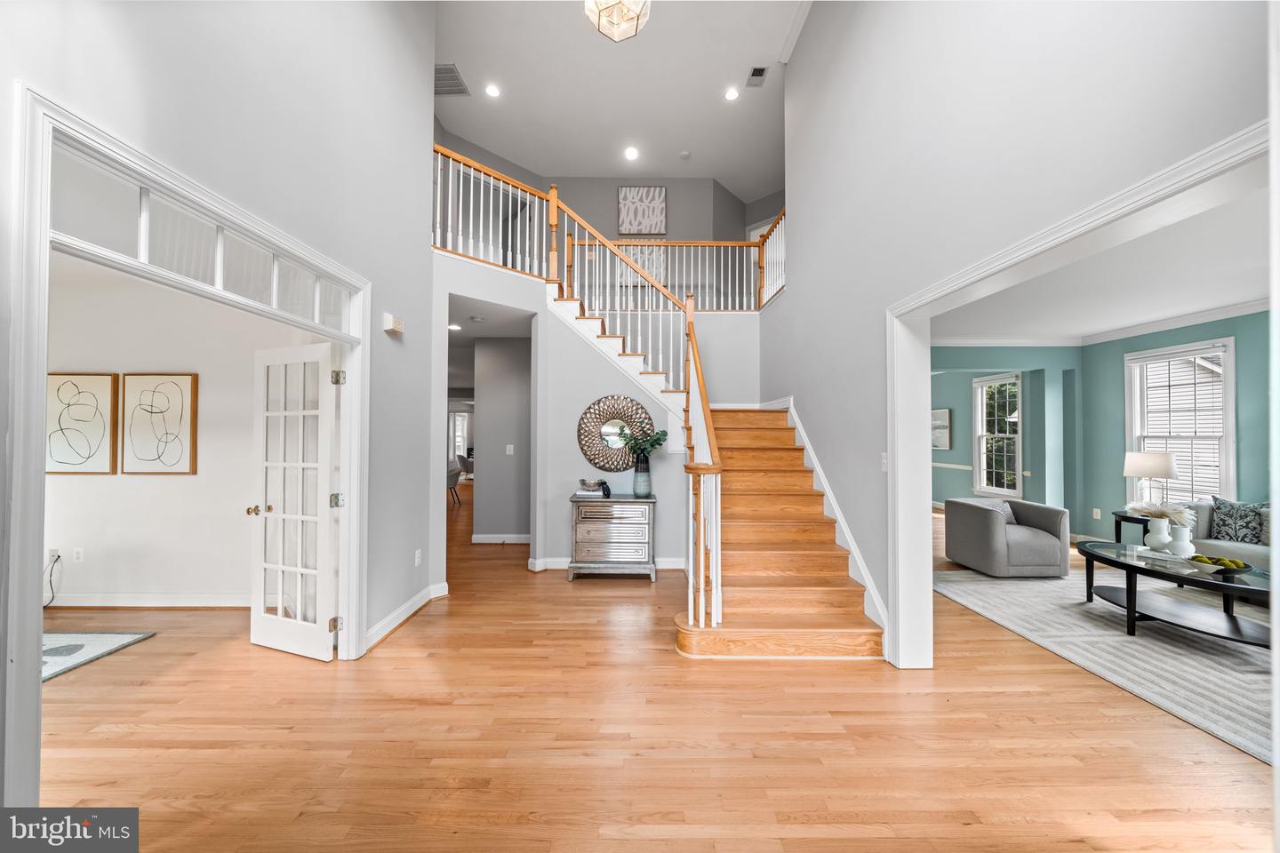 8104 CHARS LANDING CT, SPRINGFIELD, Virginia 22153, 5 Bedrooms Bedrooms, ,4 BathroomsBathrooms,Residential,For sale,8104 CHARS LANDING CT,VAFX2245928 MLS # VAFX2245928