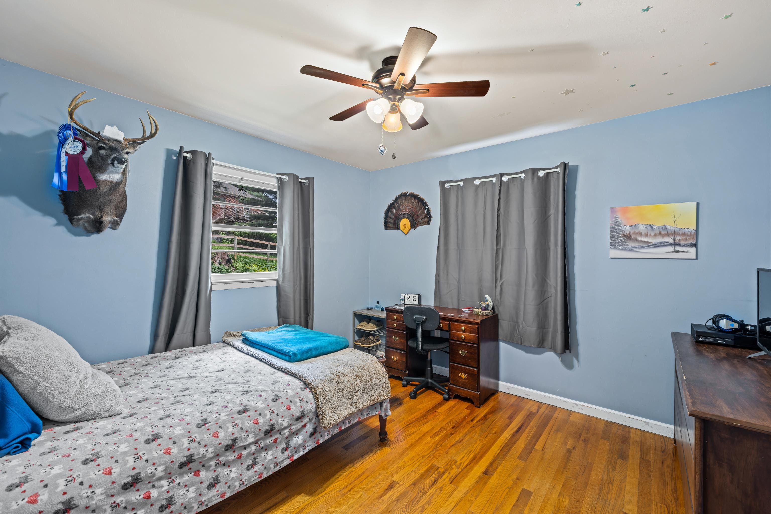 708 CHERRY HILL DR, STAUNTON, Virginia 24401, 3 Bedrooms Bedrooms, ,1 BathroomBathrooms,Residential,708 CHERRY HILL DR,667209 MLS # 667209