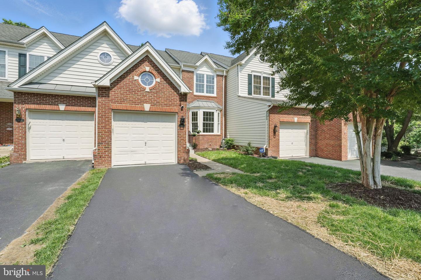 5605 SWIFT CREEK CT, HAYMARKET, Virginia 20169, 3 Bedrooms Bedrooms, ,3 BathroomsBathrooms,Residential,For sale,5605 SWIFT CREEK CT,VAPW2096676 MLS # VAPW2096676
