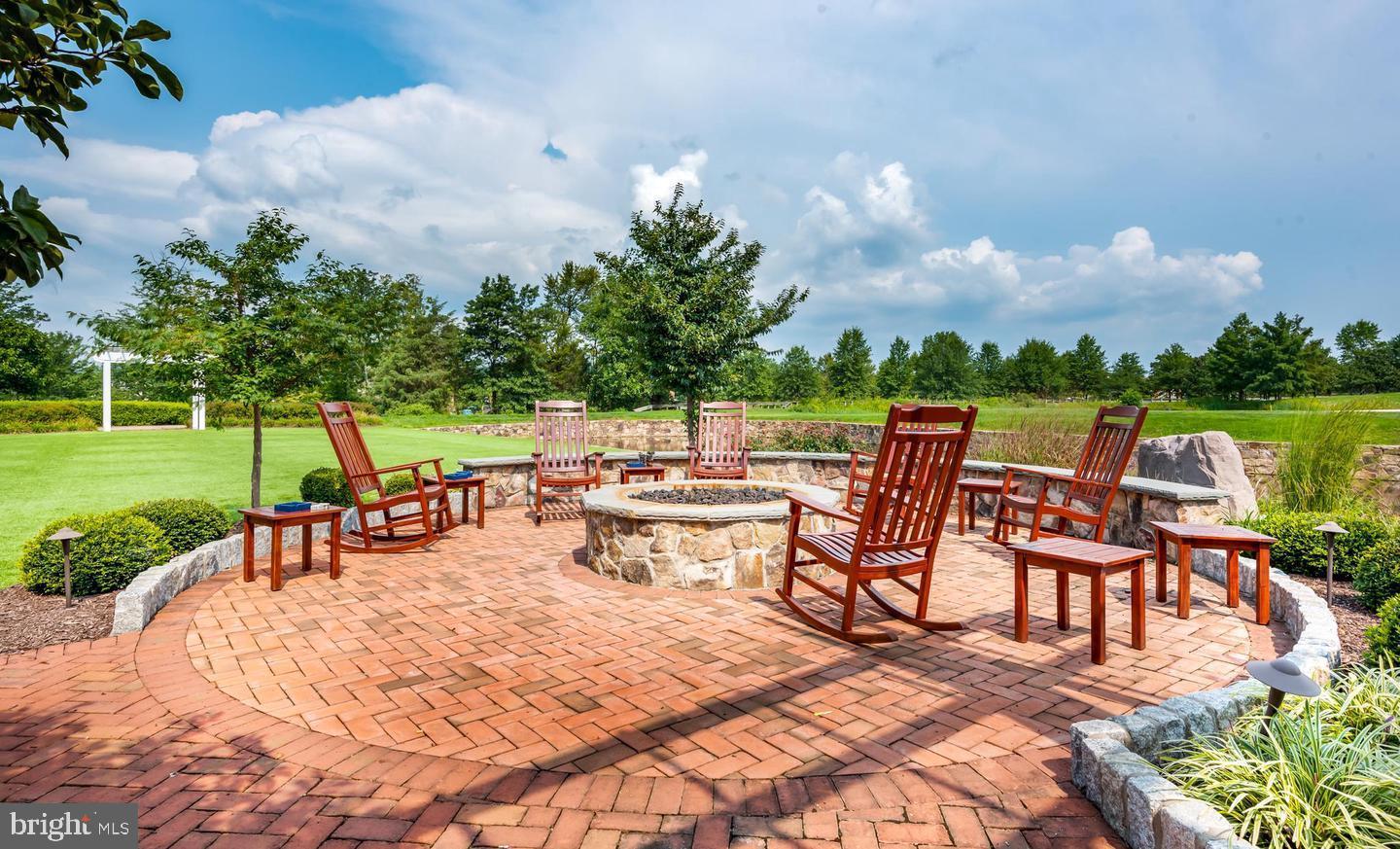 5605 SWIFT CREEK CT, HAYMARKET, Virginia 20169, 3 Bedrooms Bedrooms, ,3 BathroomsBathrooms,Residential,For sale,5605 SWIFT CREEK CT,VAPW2096676 MLS # VAPW2096676