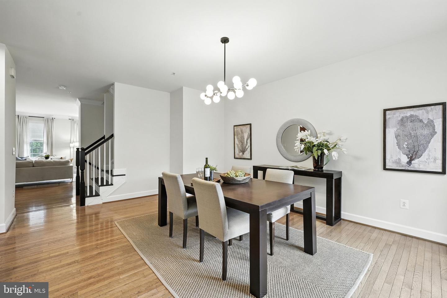 507 TRIADELPHIA WAY, ALEXANDRIA, Virginia 22312, 4 Bedrooms Bedrooms, ,3 BathroomsBathrooms,Residential,For sale,507 TRIADELPHIA WAY,VAAX2046340 MLS # VAAX2046340