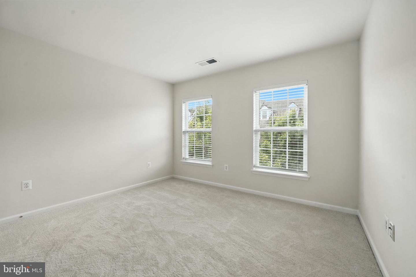 507 TRIADELPHIA WAY, ALEXANDRIA, Virginia 22312, 4 Bedrooms Bedrooms, ,3 BathroomsBathrooms,Residential,For sale,507 TRIADELPHIA WAY,VAAX2046340 MLS # VAAX2046340