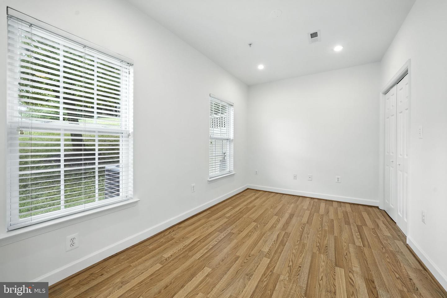 507 TRIADELPHIA WAY, ALEXANDRIA, Virginia 22312, 4 Bedrooms Bedrooms, ,3 BathroomsBathrooms,Residential,For sale,507 TRIADELPHIA WAY,VAAX2046340 MLS # VAAX2046340