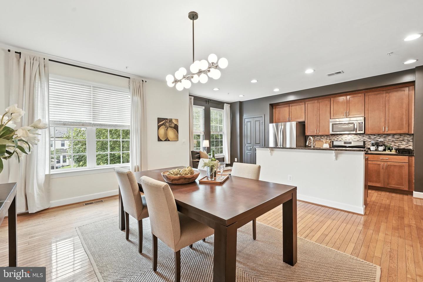 507 TRIADELPHIA WAY, ALEXANDRIA, Virginia 22312, 4 Bedrooms Bedrooms, ,3 BathroomsBathrooms,Residential,For sale,507 TRIADELPHIA WAY,VAAX2046340 MLS # VAAX2046340
