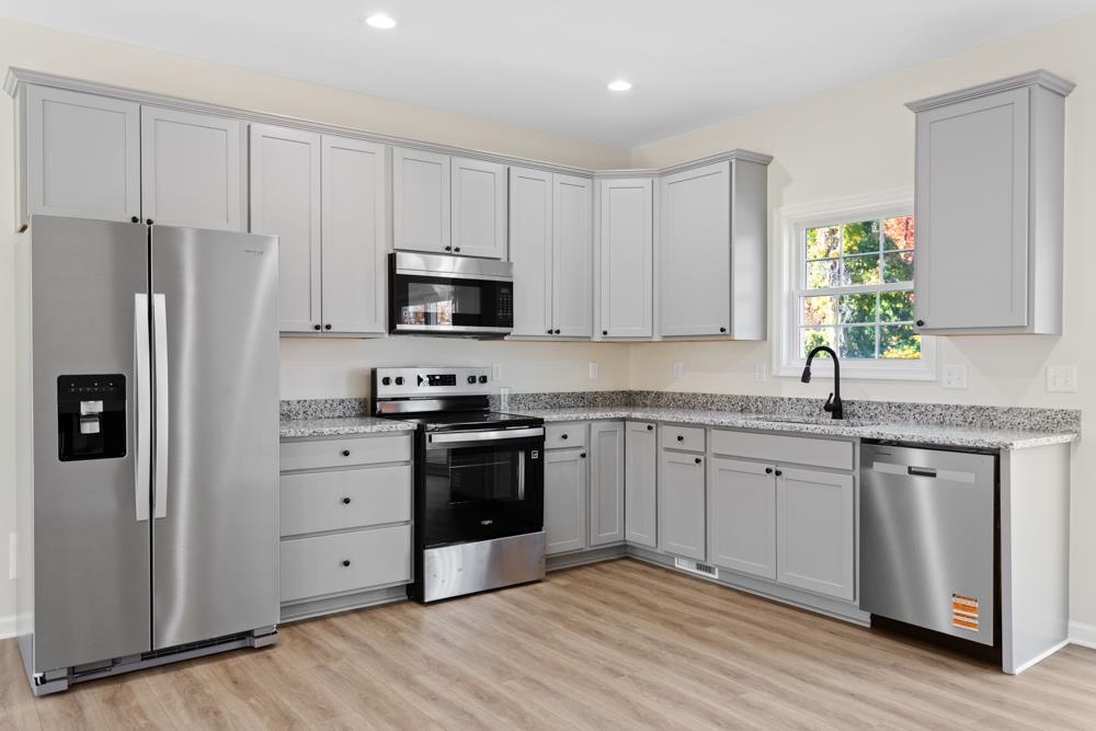 313 IVANHOE AVE, WAYNESBORO, Virginia 22980, 3 Bedrooms Bedrooms, ,2 BathroomsBathrooms,Residential,313 IVANHOE AVE,667211 MLS # 667211 313 IVANHOE AVE, WAYNESBORO, Virginia 22980, 3 Bedrooms Bedrooms, ,2 BathroomsBathrooms,Residential,313 IVANHOE AVE,667211 MLS # 667211