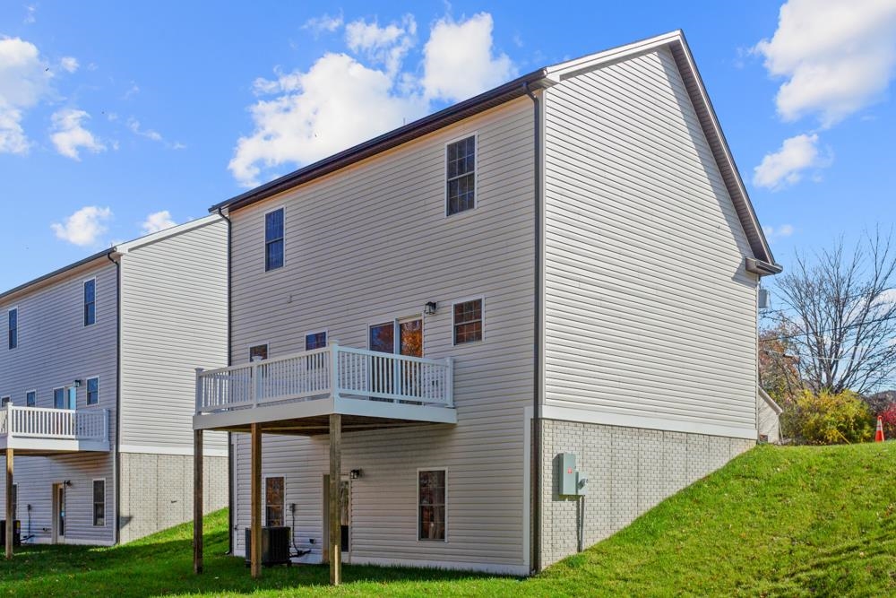 313 IVANHOE AVE, WAYNESBORO, Virginia 22980, 3 Bedrooms Bedrooms, ,2 BathroomsBathrooms,Residential,313 IVANHOE AVE,667211 MLS # 667211 313 IVANHOE AVE, WAYNESBORO, Virginia 22980, 3 Bedrooms Bedrooms, ,2 BathroomsBathrooms,Residential,313 IVANHOE AVE,667211 MLS # 667211