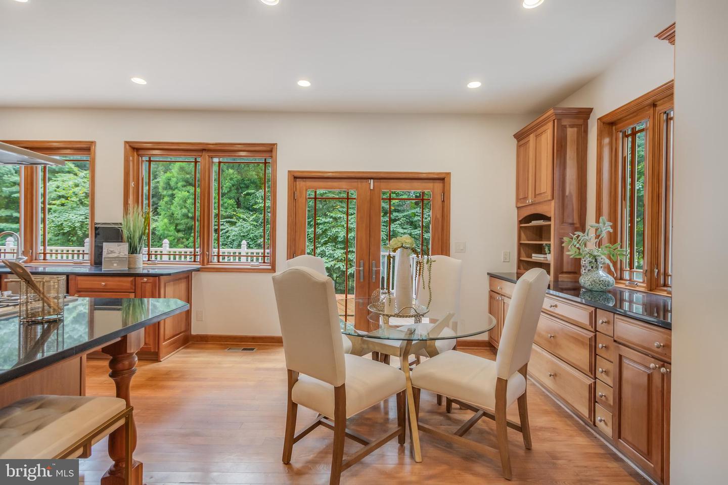 1113 SWINKS MILL RD, MCLEAN, Virginia 22102, 5 Bedrooms Bedrooms, ,5 BathroomsBathrooms,Residential,For sale,1113 SWINKS MILL RD,VAFX2247472 MLS # VAFX2247472
