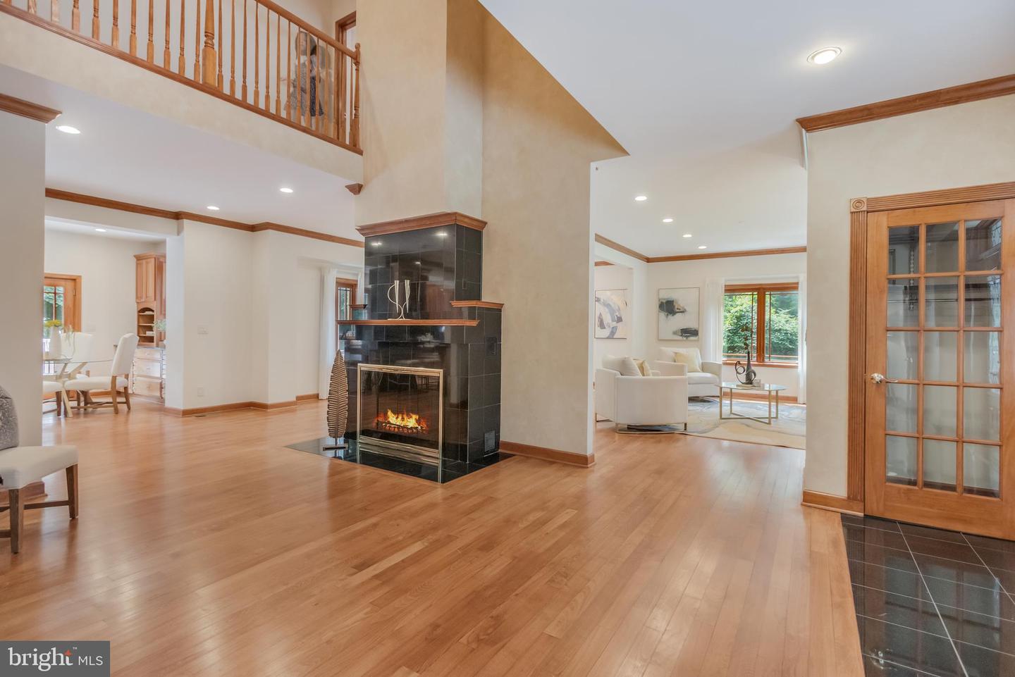 1113 SWINKS MILL RD, MCLEAN, Virginia 22102, 5 Bedrooms Bedrooms, ,5 BathroomsBathrooms,Residential,For sale,1113 SWINKS MILL RD,VAFX2247472 MLS # VAFX2247472