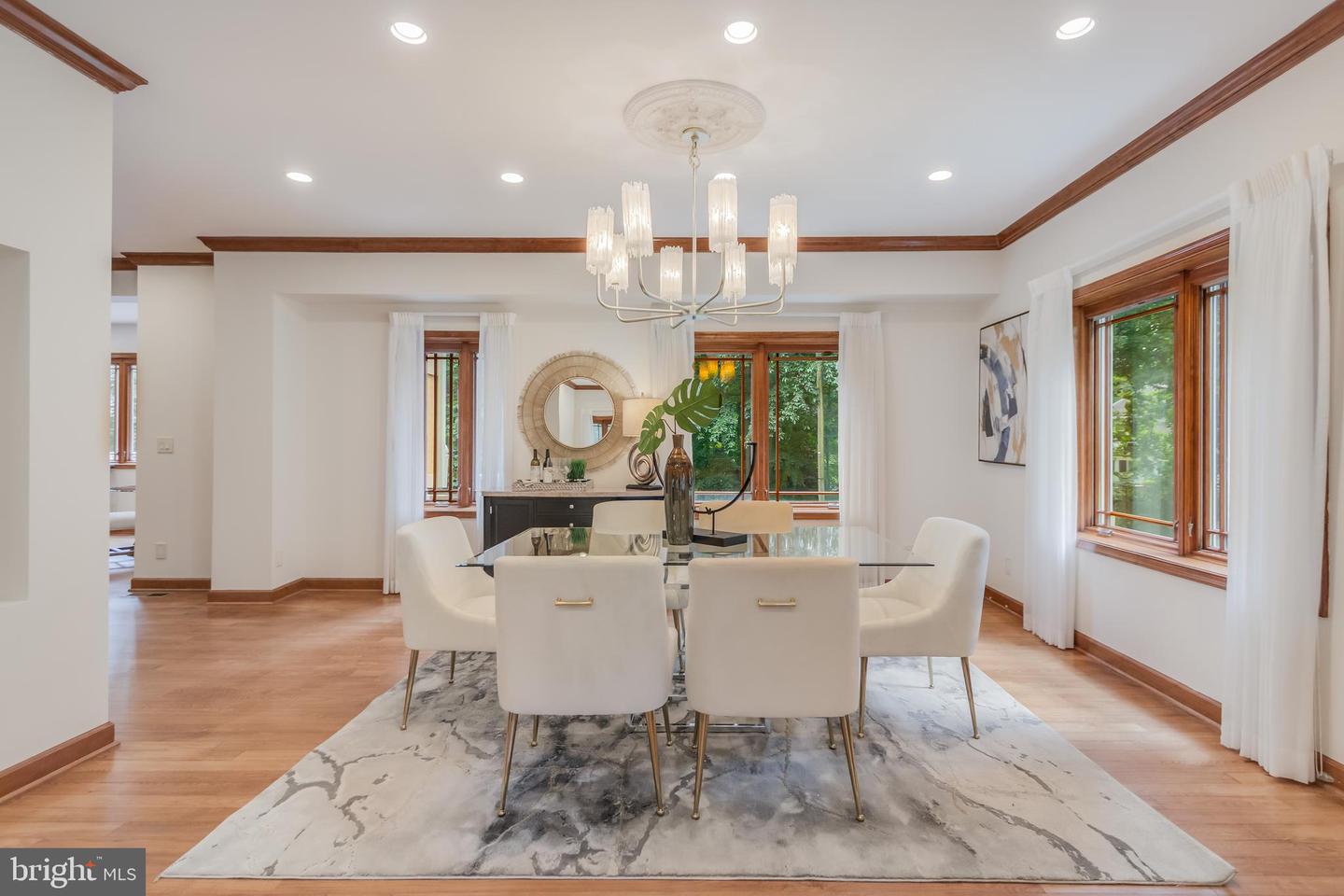 1113 SWINKS MILL RD, MCLEAN, Virginia 22102, 5 Bedrooms Bedrooms, ,5 BathroomsBathrooms,Residential,For sale,1113 SWINKS MILL RD,VAFX2247472 MLS # VAFX2247472