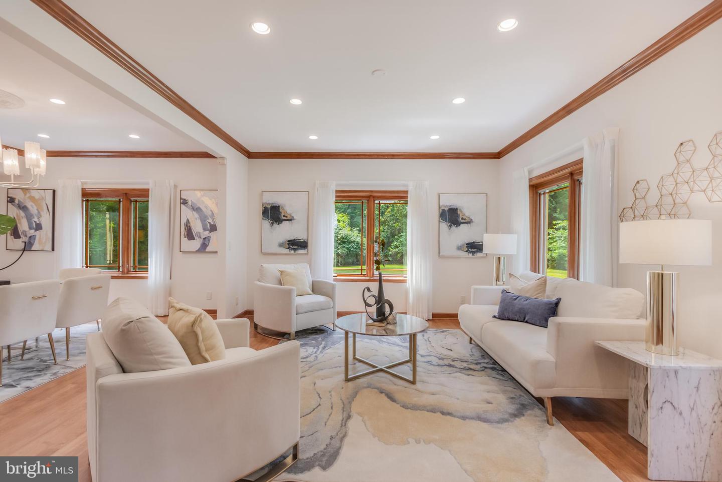 1113 SWINKS MILL RD, MCLEAN, Virginia 22102, 5 Bedrooms Bedrooms, ,5 BathroomsBathrooms,Residential,For sale,1113 SWINKS MILL RD,VAFX2247472 MLS # VAFX2247472
