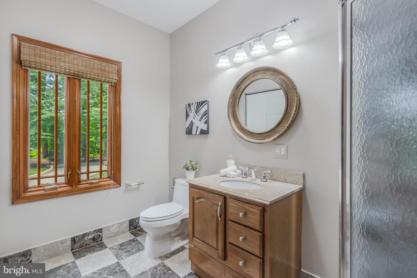 1113 SWINKS MILL RD, MCLEAN, Virginia 22102, 5 Bedrooms Bedrooms, ,5 BathroomsBathrooms,Residential,For sale,1113 SWINKS MILL RD,VAFX2247472 MLS # VAFX2247472