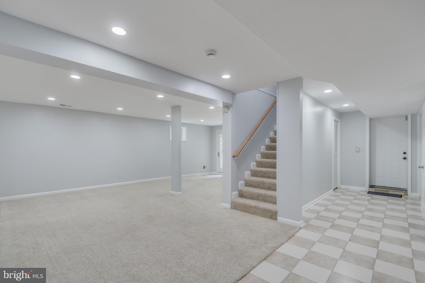 1113 SWINKS MILL RD, MCLEAN, Virginia 22102, 5 Bedrooms Bedrooms, ,5 BathroomsBathrooms,Residential,For sale,1113 SWINKS MILL RD,VAFX2247472 MLS # VAFX2247472