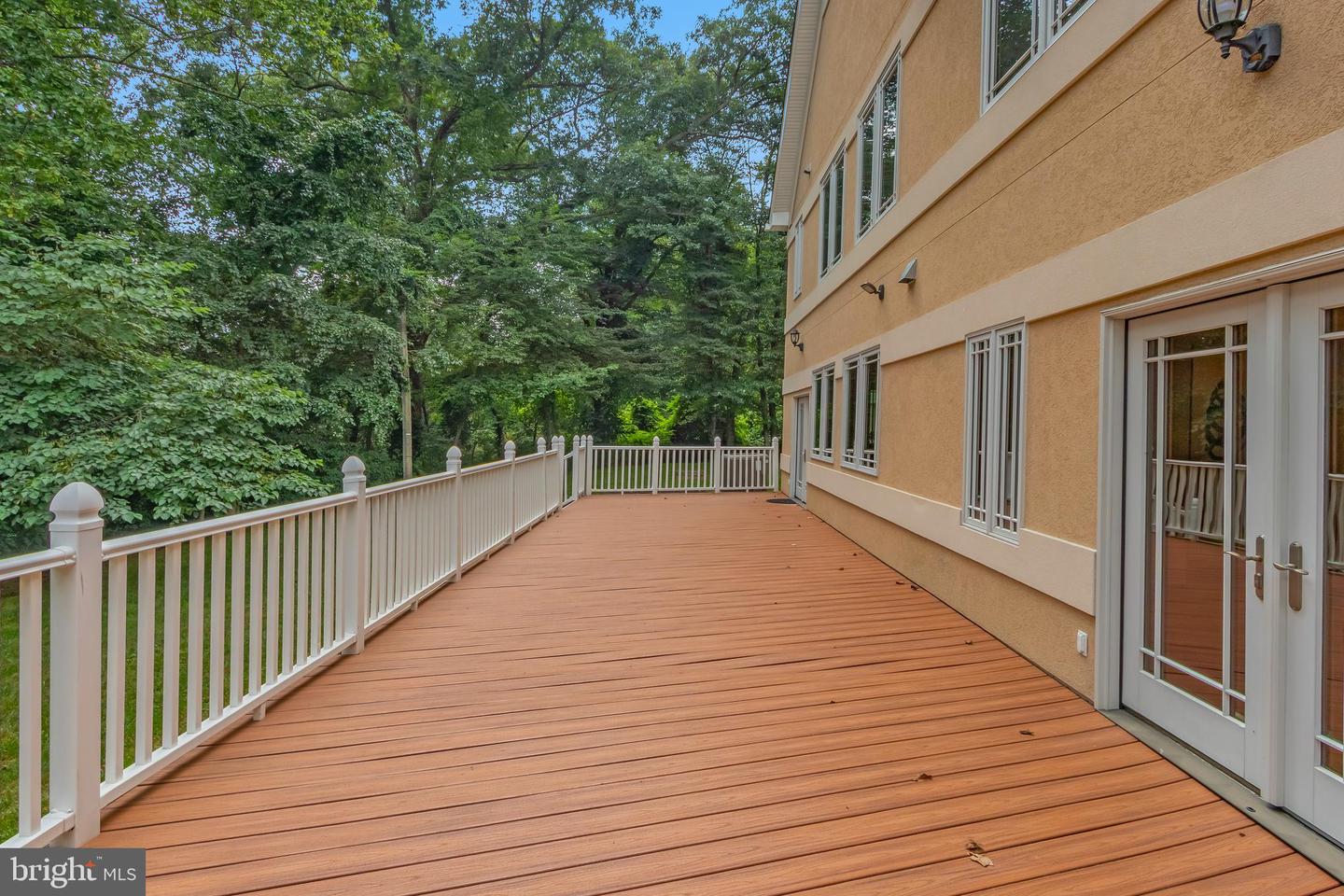 1113 SWINKS MILL RD, MCLEAN, Virginia 22102, 5 Bedrooms Bedrooms, ,5 BathroomsBathrooms,Residential,For sale,1113 SWINKS MILL RD,VAFX2247472 MLS # VAFX2247472