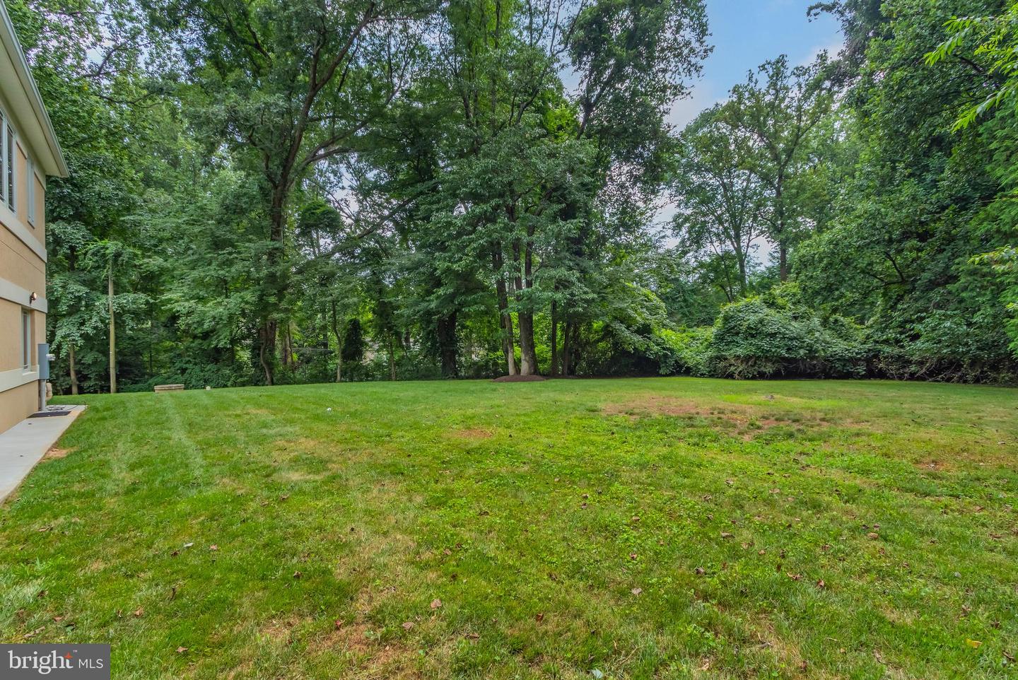 1113 SWINKS MILL RD, MCLEAN, Virginia 22102, 5 Bedrooms Bedrooms, ,5 BathroomsBathrooms,Residential,For sale,1113 SWINKS MILL RD,VAFX2247472 MLS # VAFX2247472