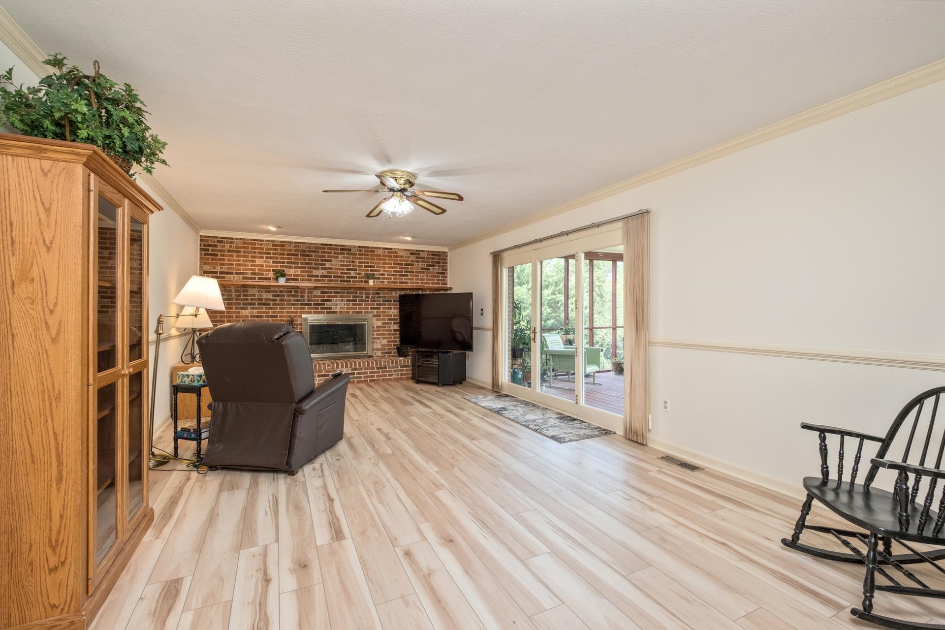 3346 WHITE OAK DR, ROCKINGHAM, Virginia 22801, 4 Bedrooms Bedrooms, ,3 BathroomsBathrooms,Residential,3346 WHITE OAK DR,667219 MLS # 667219
