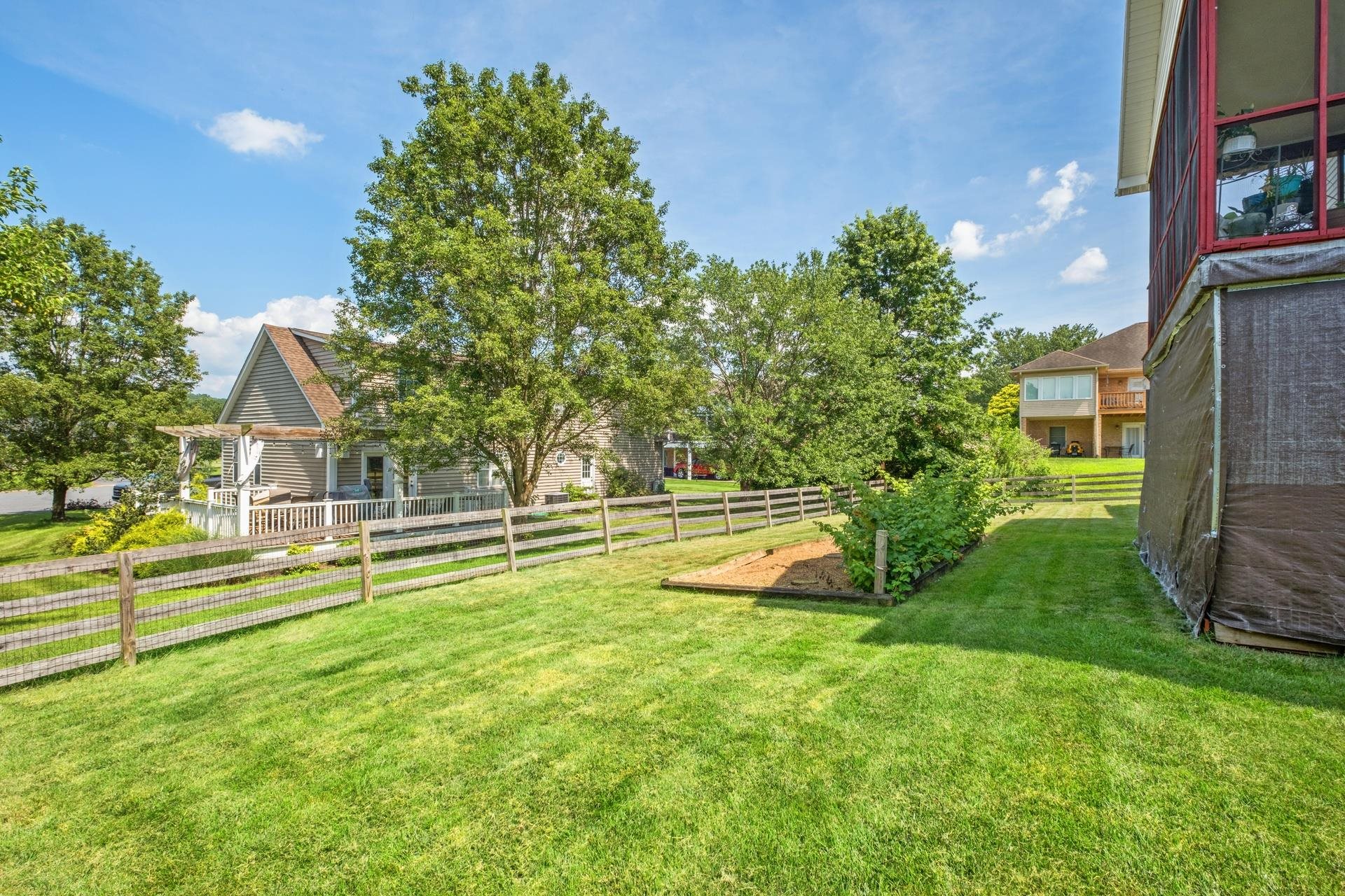 3346 WHITE OAK DR, ROCKINGHAM, Virginia 22801, 4 Bedrooms Bedrooms, ,3 BathroomsBathrooms,Residential,3346 WHITE OAK DR,667219 MLS # 667219