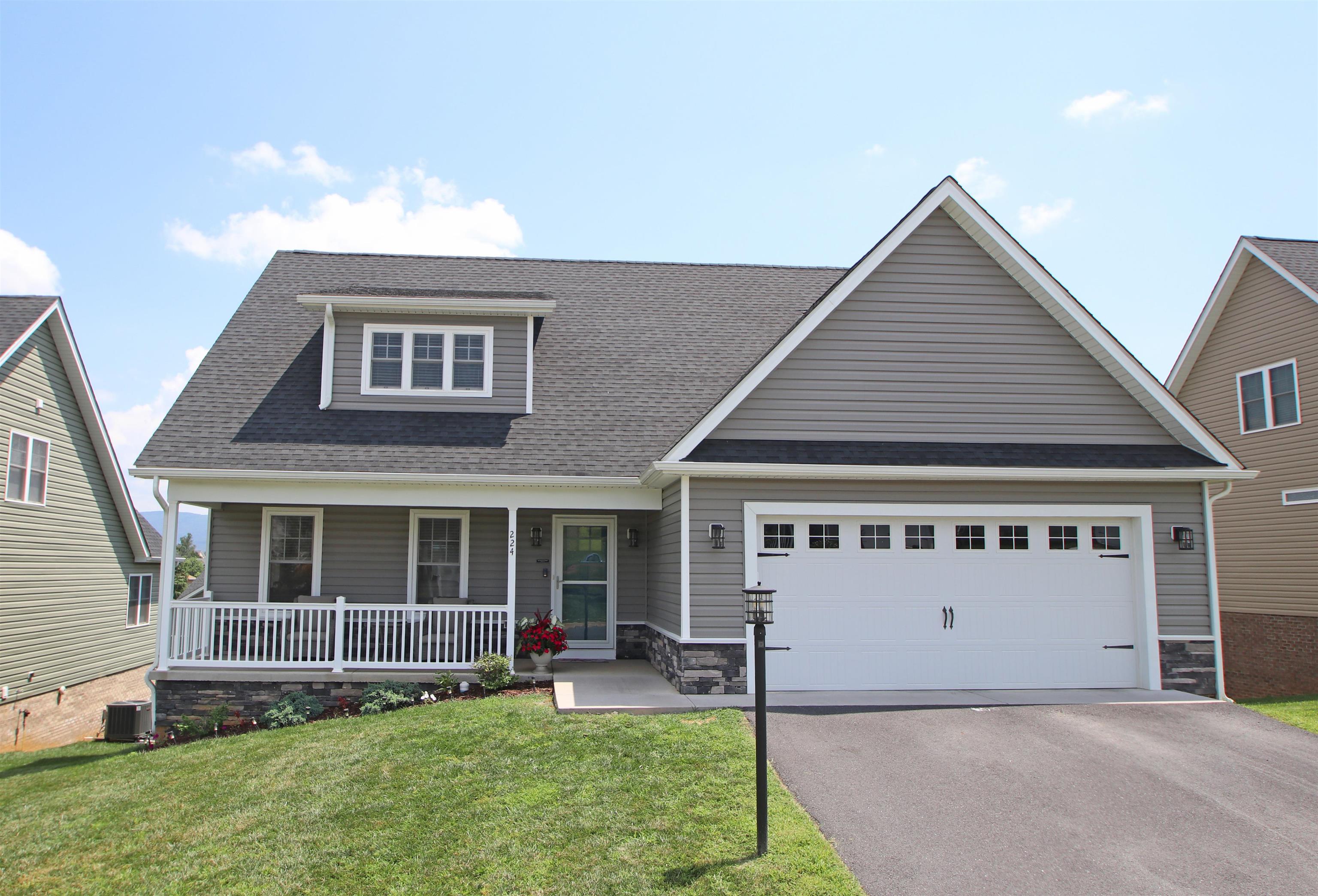 224 SPRING RUN LN, WAYNESBORO, Virginia 22980, 3 Bedrooms Bedrooms, ,3 BathroomsBathrooms,Residential,224 SPRING RUN LN,667222 MLS # 667222