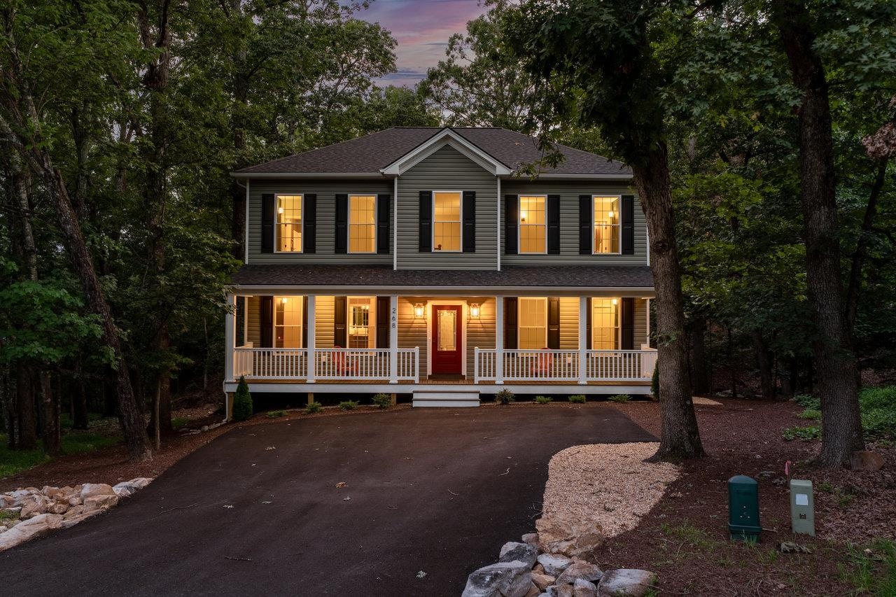 268 RED FOX CT, MCGAHEYSVILLE, Virginia 22840, 6 Bedrooms Bedrooms, ,5 BathroomsBathrooms,Residential,Classic Luxurious Mountain Home,268 RED FOX CT,667224 MLS # 667224