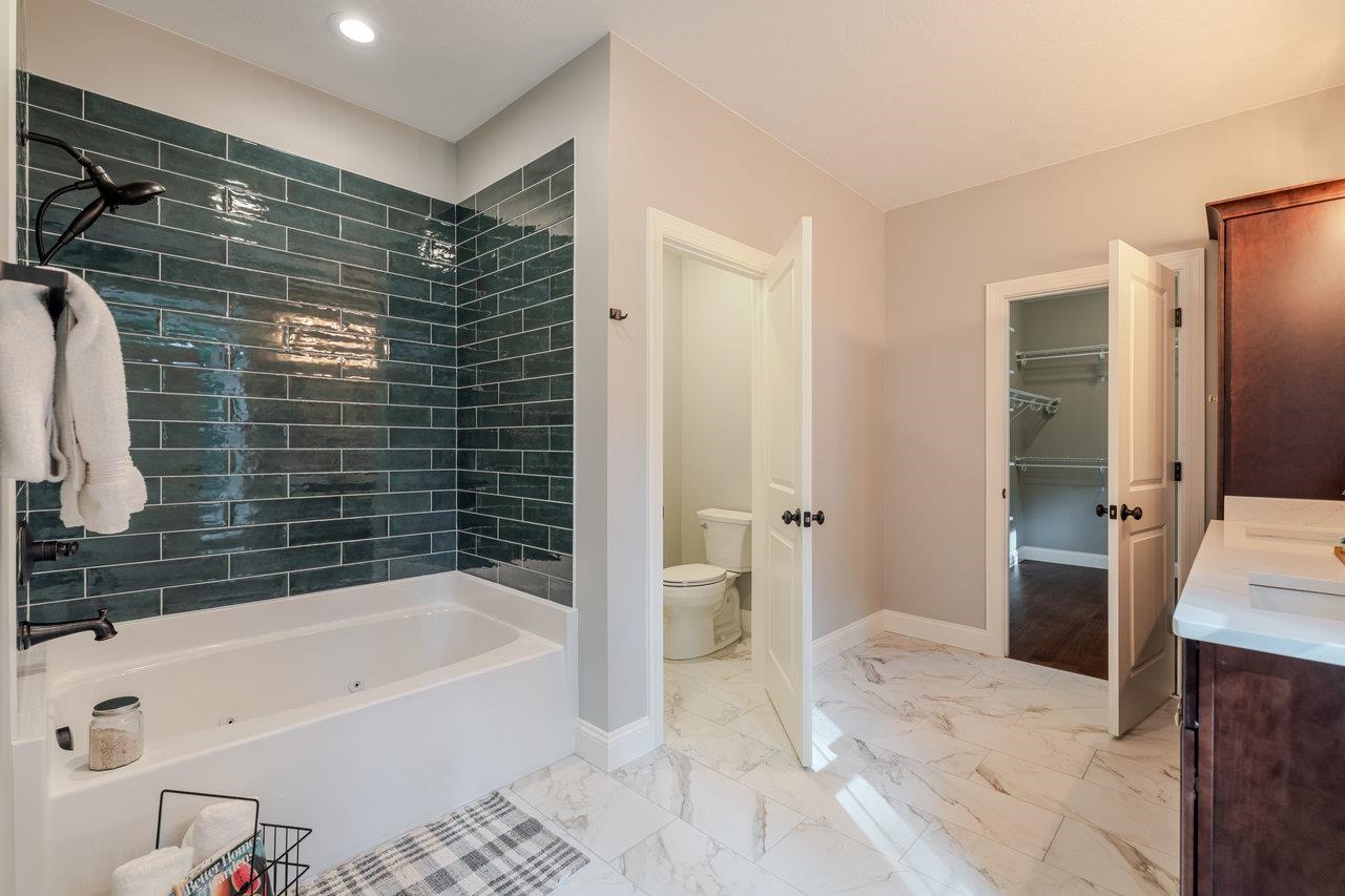 268 RED FOX CT, MCGAHEYSVILLE, Virginia 22840, 6 Bedrooms Bedrooms, ,5 BathroomsBathrooms,Residential,Classic Luxurious Mountain Home,268 RED FOX CT,667224 MLS # 667224