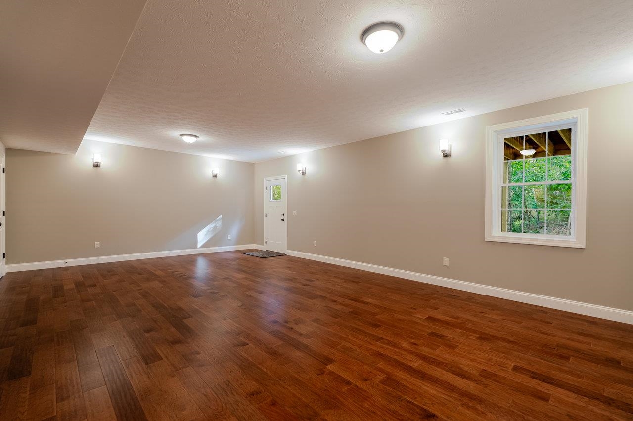 268 RED FOX CT, MCGAHEYSVILLE, Virginia 22840, 6 Bedrooms Bedrooms, ,5 BathroomsBathrooms,Residential,Classic Luxurious Mountain Home,268 RED FOX CT,667224 MLS # 667224
