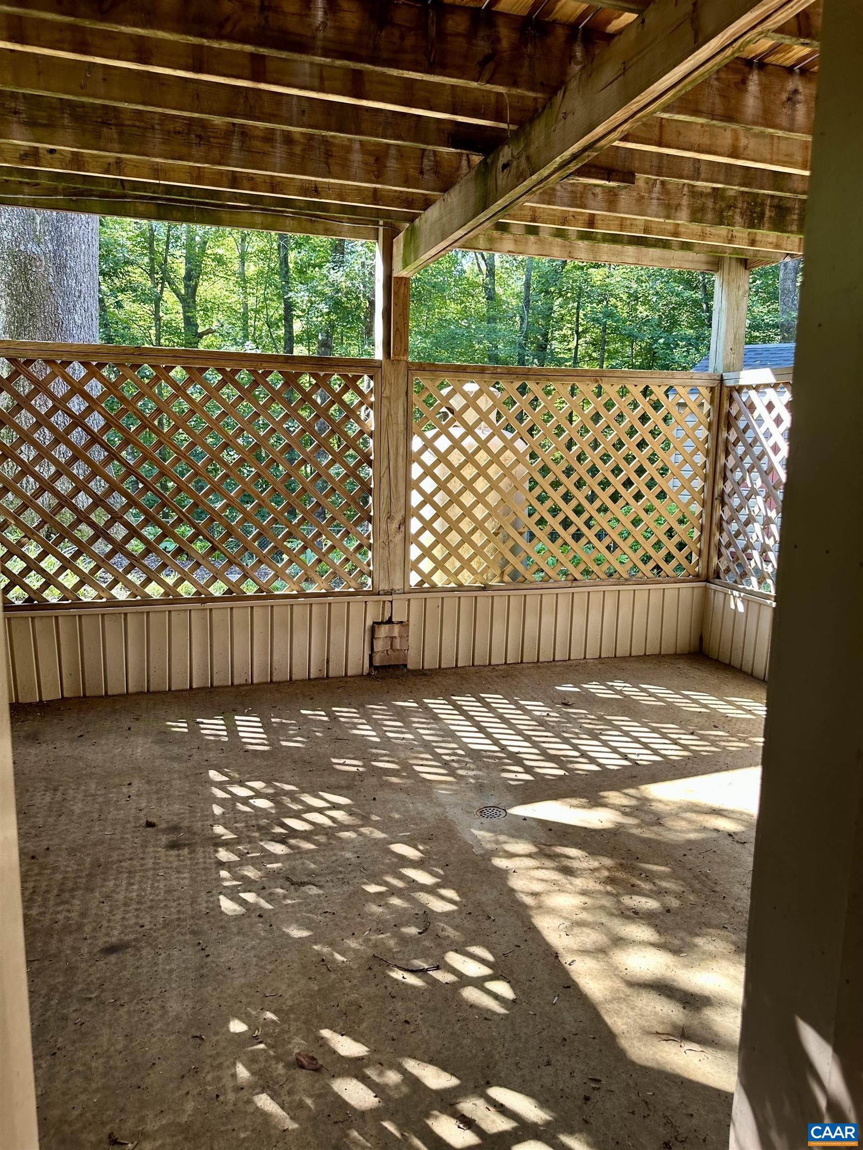 3985 WILLIAM CT, CHARLOTTESVILLE, Virginia 22901, 3 Bedrooms Bedrooms, ,2 BathroomsBathrooms,Residential,3985 WILLIAM CT,667229 MLS # 667229