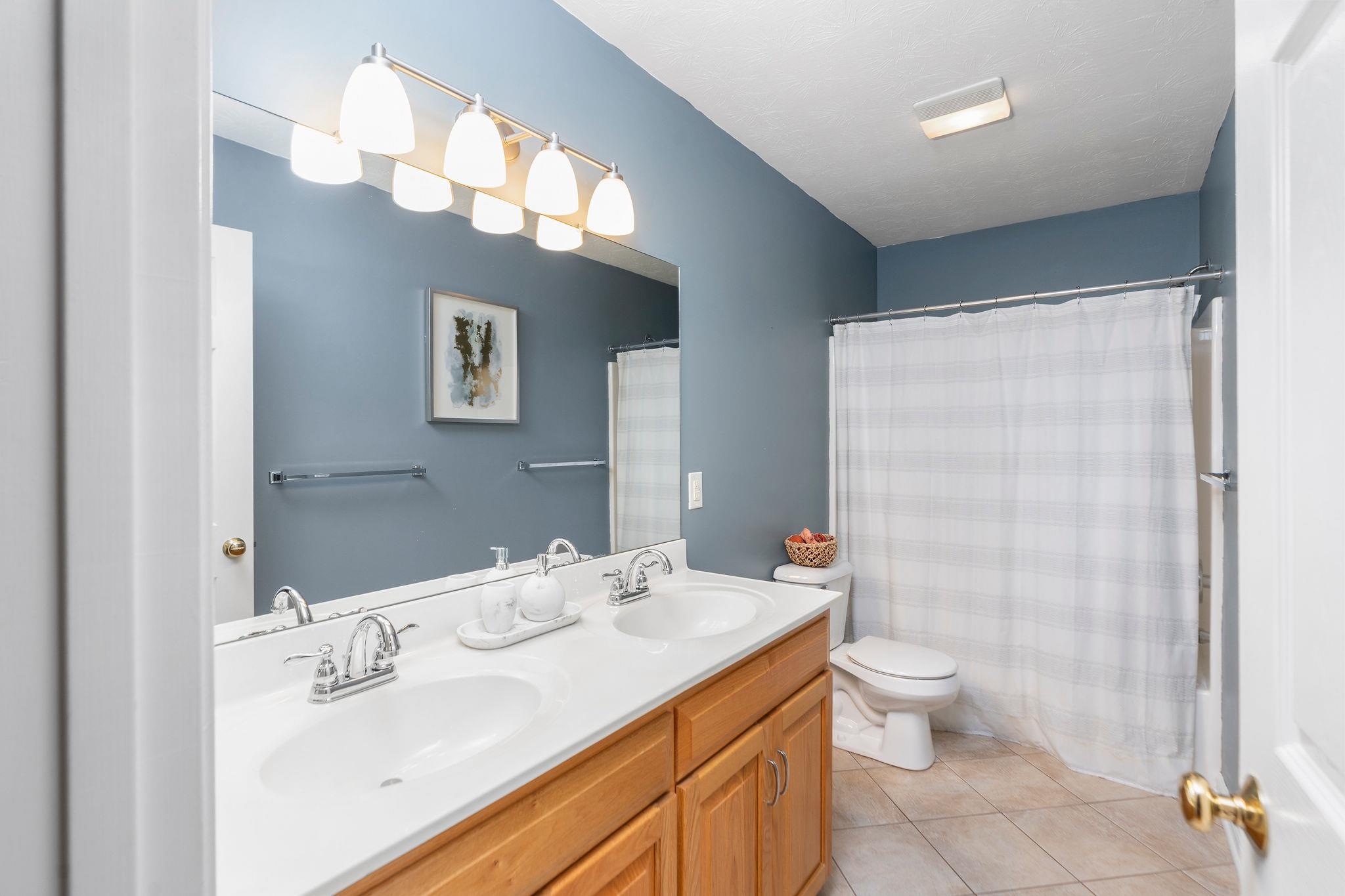 37 CANADA CT, STUARTS DRAFT, Virginia 24477, 3 Bedrooms Bedrooms, ,2 BathroomsBathrooms,Residential,37 CANADA CT,667230 MLS # 667230