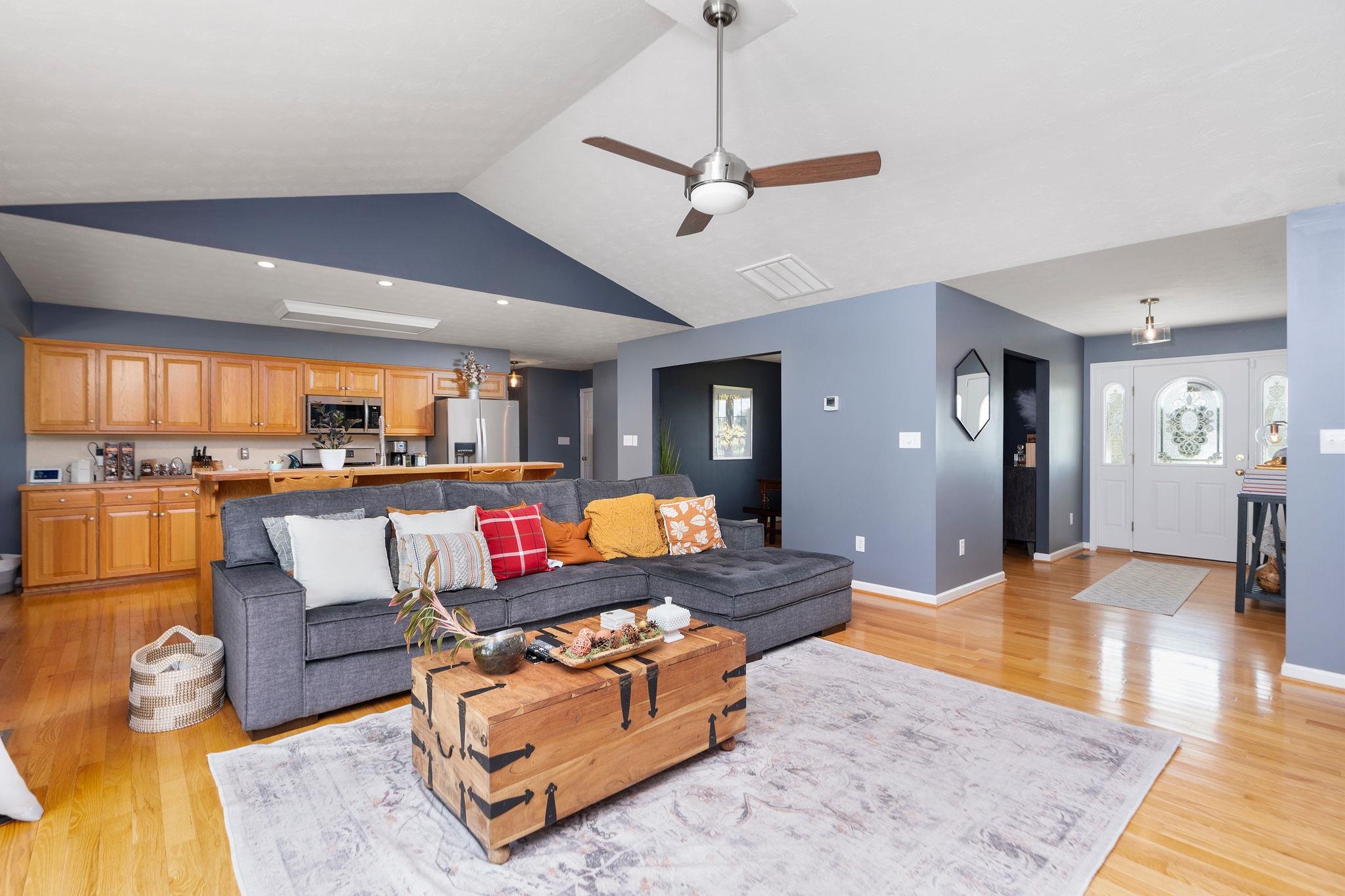 37 CANADA CT, STUARTS DRAFT, Virginia 24477, 3 Bedrooms Bedrooms, ,2 BathroomsBathrooms,Residential,37 CANADA CT,667230 MLS # 667230