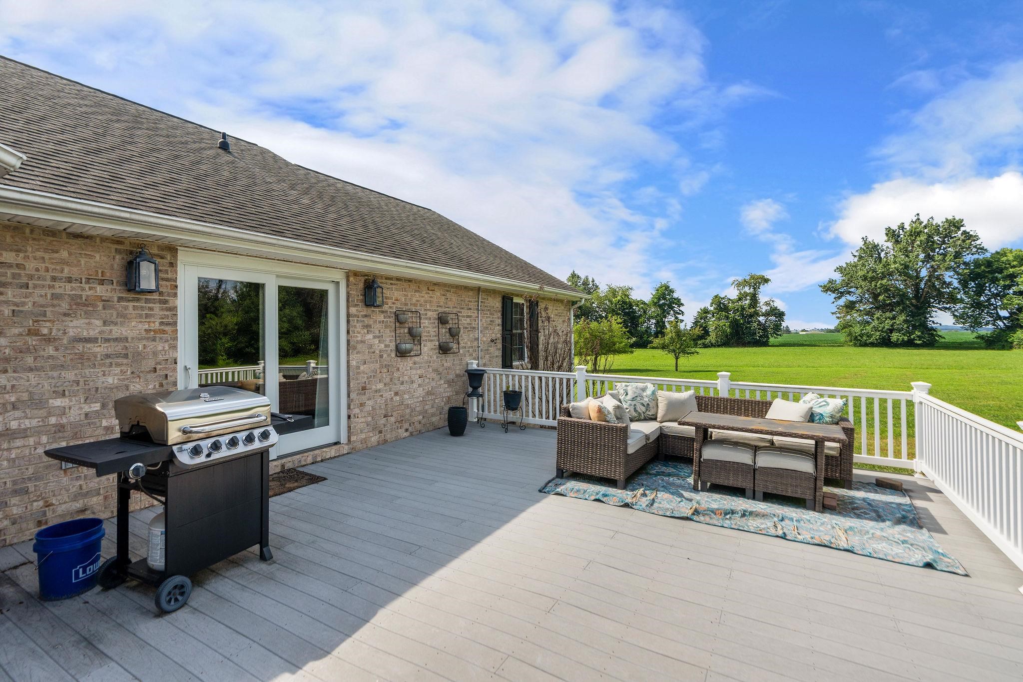 37 CANADA CT, STUARTS DRAFT, Virginia 24477, 3 Bedrooms Bedrooms, ,2 BathroomsBathrooms,Residential,37 CANADA CT,667230 MLS # 667230