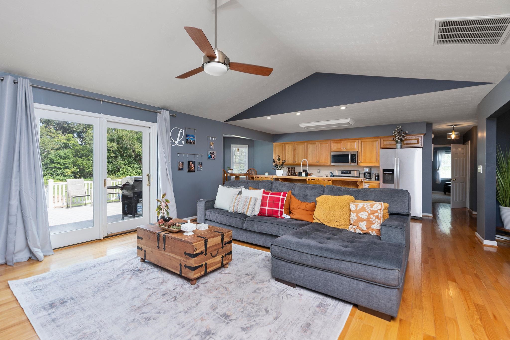 37 CANADA CT, STUARTS DRAFT, Virginia 24477, 3 Bedrooms Bedrooms, ,2 BathroomsBathrooms,Residential,37 CANADA CT,667230 MLS # 667230