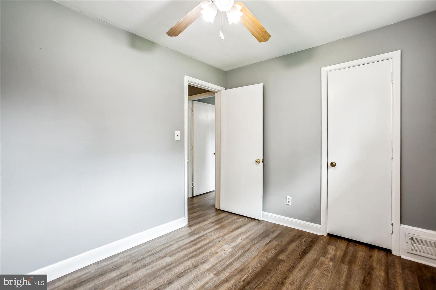 3305 GRAHAM RD, FALLS CHURCH, Virginia 22042, 4 Bedrooms Bedrooms, ,2 BathroomsBathrooms,Residential,For sale,3305 GRAHAM RD,VAFX2247742 MLS # VAFX2247742