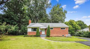 3305 GRAHAM RD, FALLS CHURCH, Virginia 22042, 4 Bedrooms Bedrooms, ,2 BathroomsBathrooms,Residential,For sale,3305 GRAHAM RD,VAFX2247742 MLS # VAFX2247742