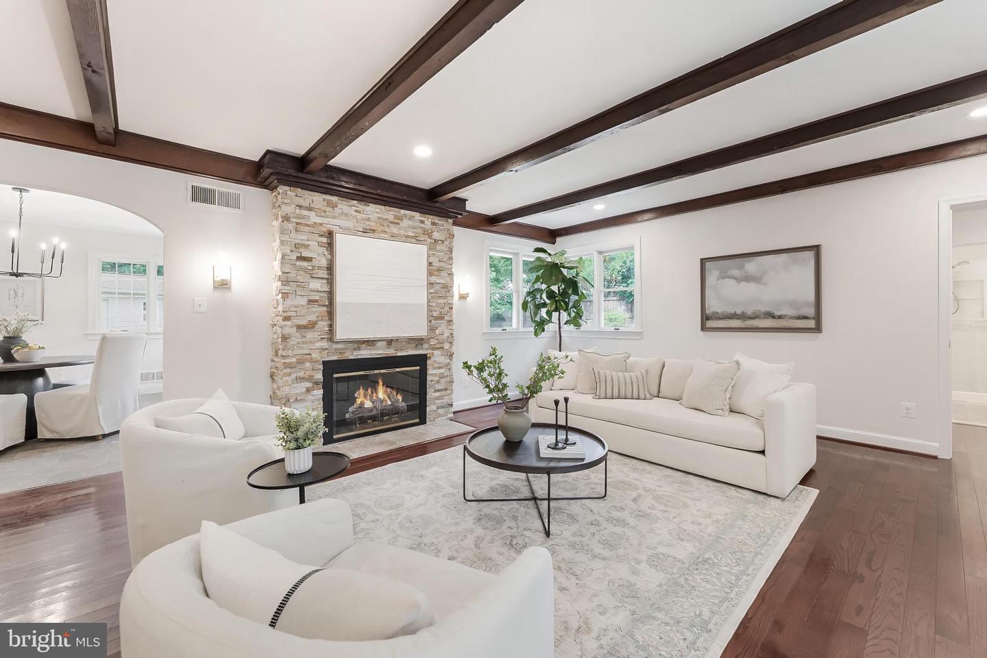 6440 ICHABOD PL, FALLS CHURCH, Virginia 22042, 4 Bedrooms Bedrooms, ,3 BathroomsBathrooms,Residential,For sale,6440 ICHABOD PL,VAFX2248054 MLS # VAFX2248054