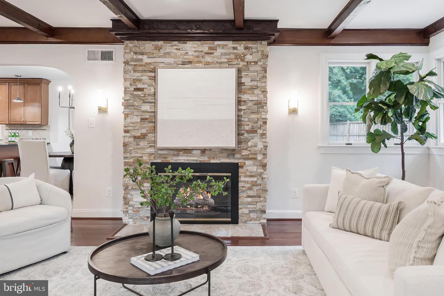 6440 ICHABOD PL, FALLS CHURCH, Virginia 22042, 4 Bedrooms Bedrooms, ,3 BathroomsBathrooms,Residential,For sale,6440 ICHABOD PL,VAFX2248054 MLS # VAFX2248054