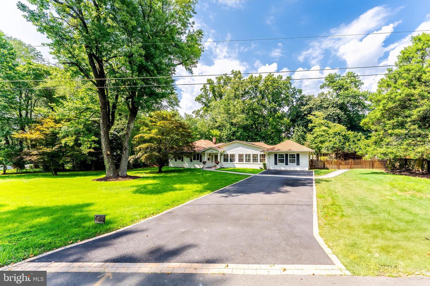 6440 ICHABOD PL, FALLS CHURCH, Virginia 22042, 4 Bedrooms Bedrooms, ,3 BathroomsBathrooms,Residential,For sale,6440 ICHABOD PL,VAFX2248054 MLS # VAFX2248054