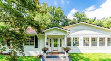 6440 ICHABOD PL, FALLS CHURCH, Virginia 22042, 4 Bedrooms Bedrooms, ,3 BathroomsBathrooms,Residential,For sale,6440 ICHABOD PL,VAFX2248054 MLS # VAFX2248054