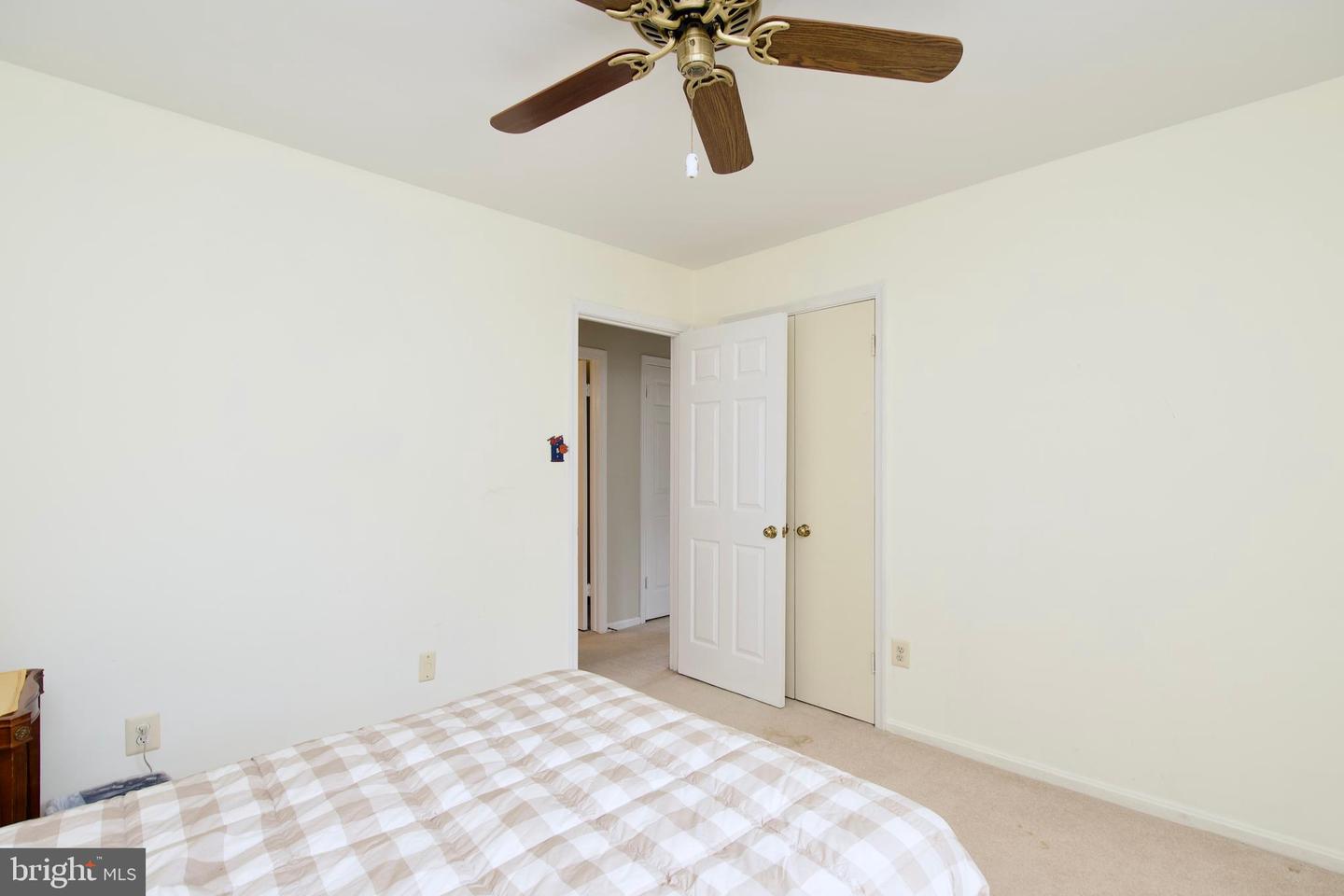 6012 BURNSIDE LANDING DR, BURKE, Virginia 22015, 4 Bedrooms Bedrooms, 12 Rooms Rooms,2 BathroomsBathrooms,Residential,For sale,6012 BURNSIDE LANDING DR,VAFX2248140 MLS # VAFX2248140